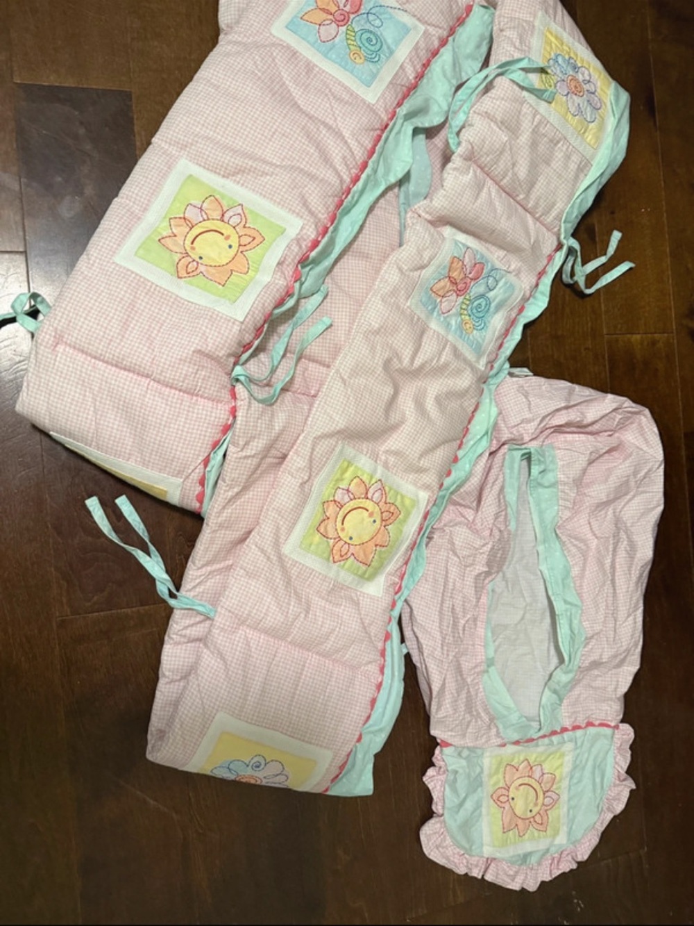 Crib Bedding